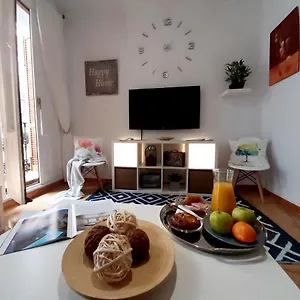 Bohemian & Catedral -parking Apartment Seville
